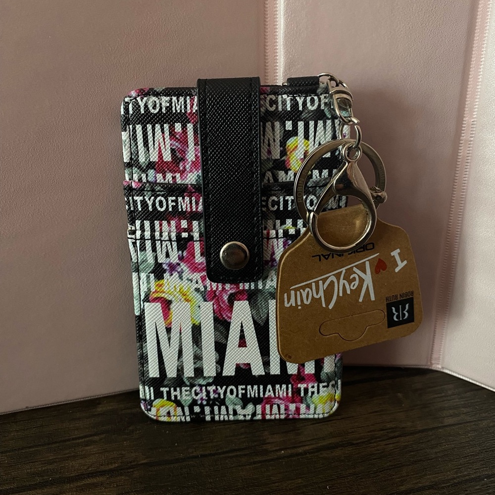 Robin Ruth Miami Print Card Holder with Keychain